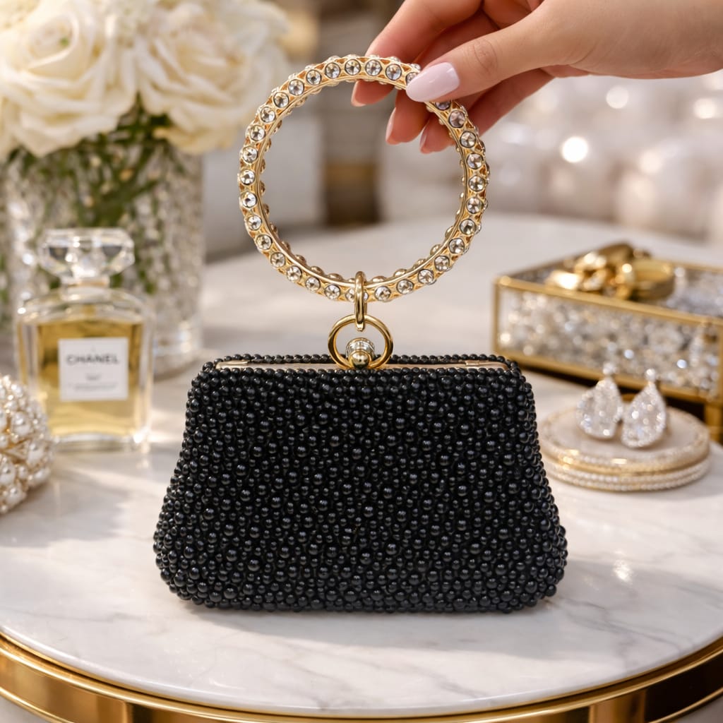 Sleek Pearl Hand Clutch