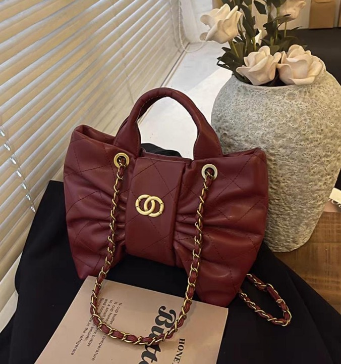 The Boulevard Shoulder Bag