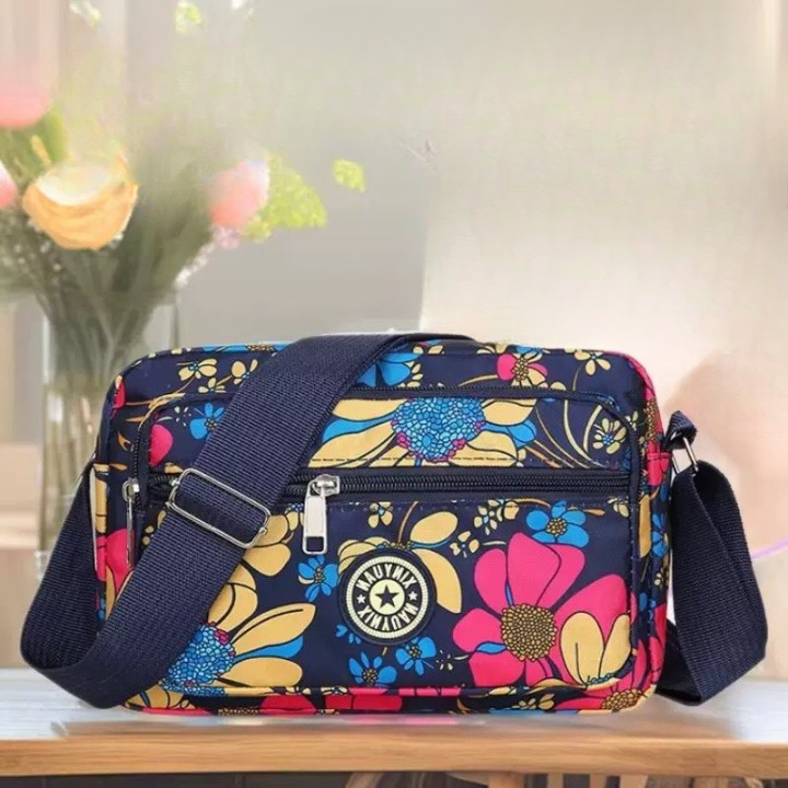 Timeless crossbody bag